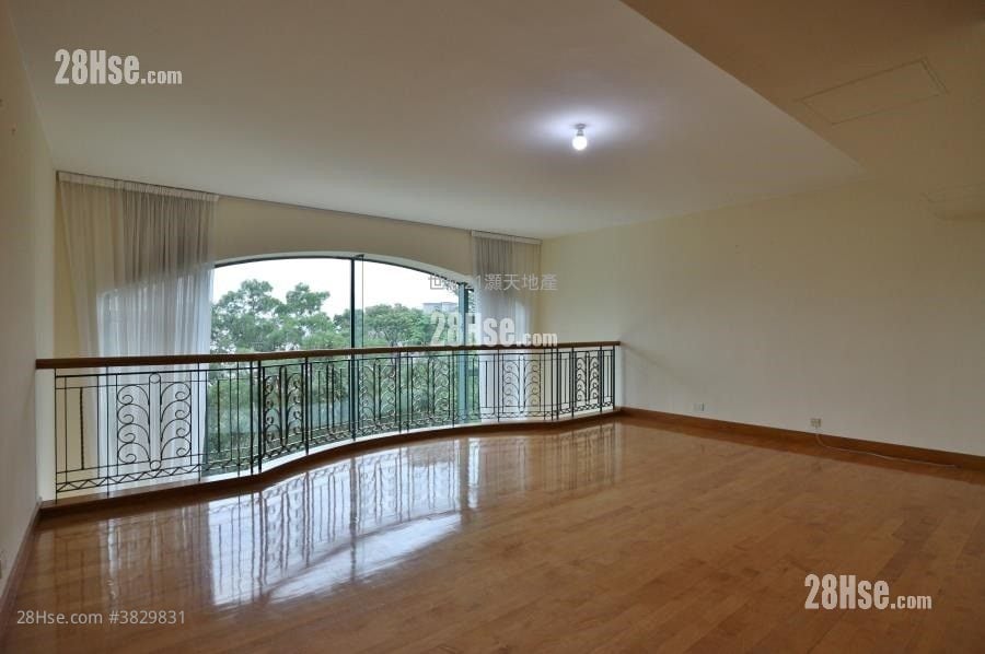 Villa Costa Rental 5+ Bathrooms 3,169 ft²