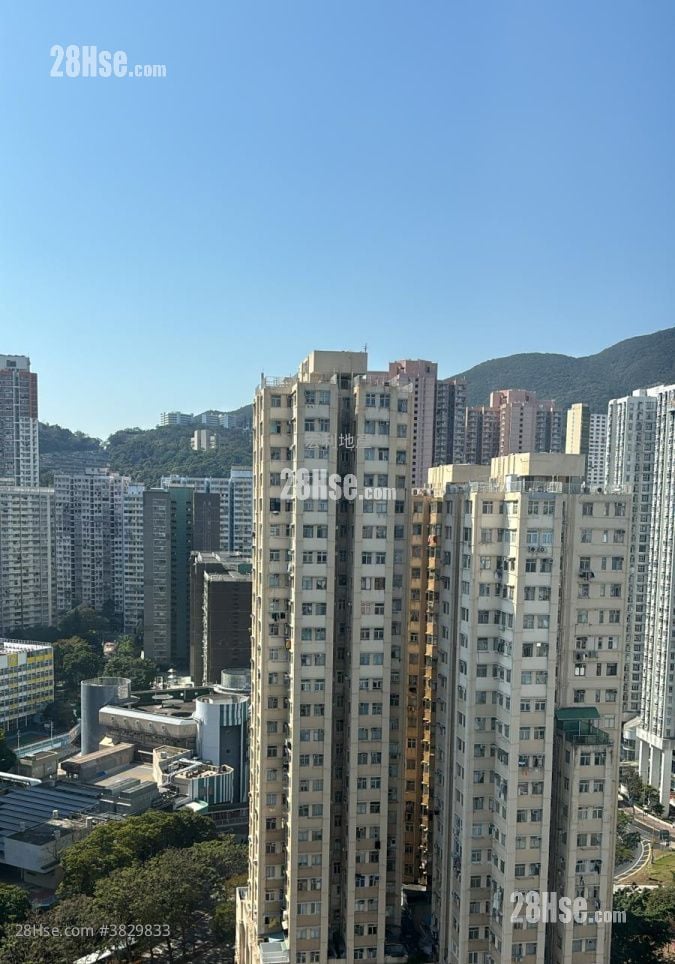 Walton Estate Sell 2 Bedrooms , 1 Bathroom 463 ft²