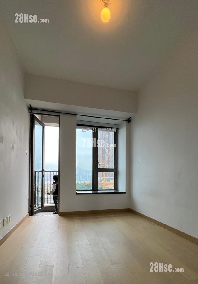 The Austin Sell 2 Bedrooms , 1 Bathroom 621 ft²