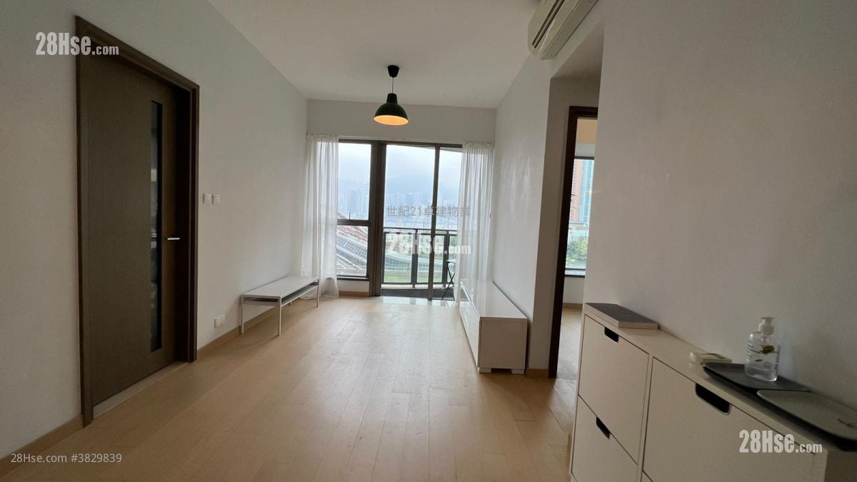 The Austin Sell 2 Bedrooms , 1 Bathroom 621 ft²