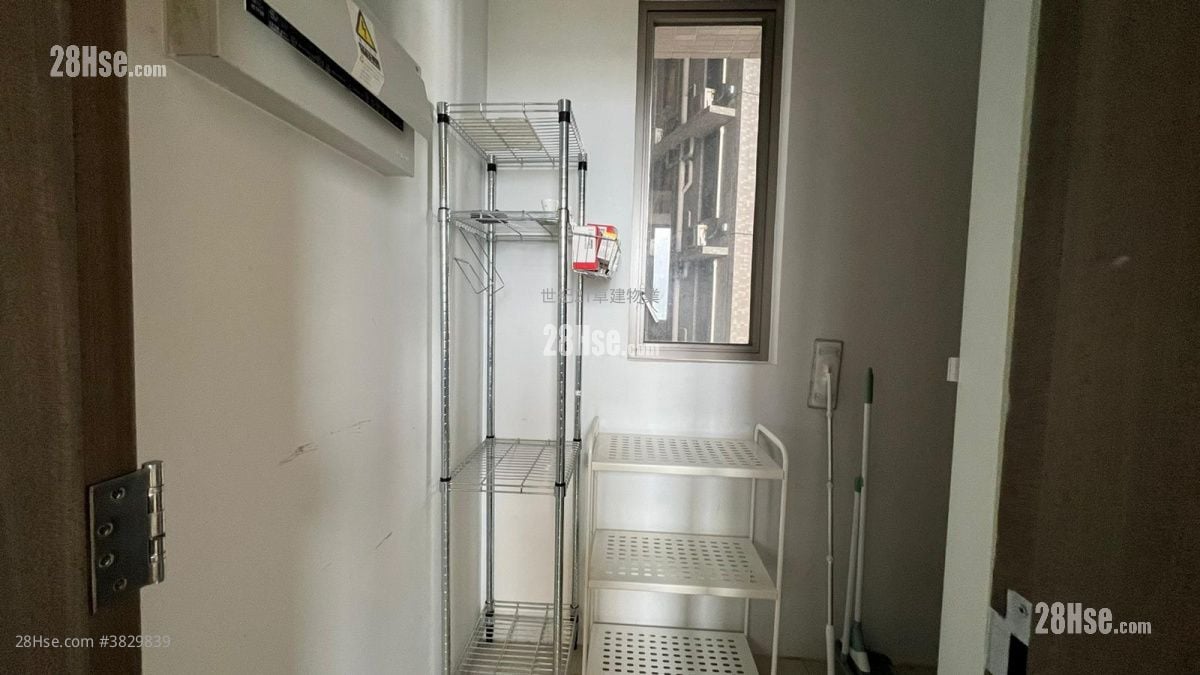 The Austin Sell 2 Bedrooms , 1 Bathroom 621 ft²