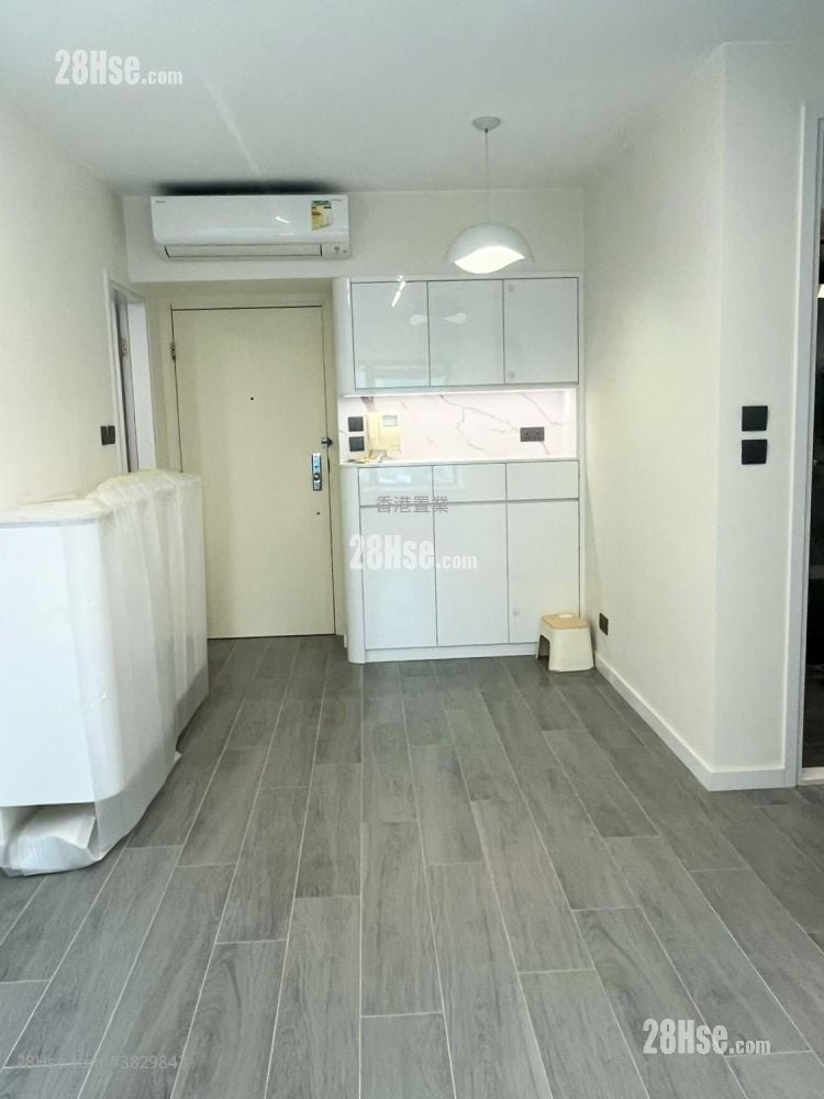 Aquamarine Rental 2 Bedrooms , 1 Bathroom 497 ft²