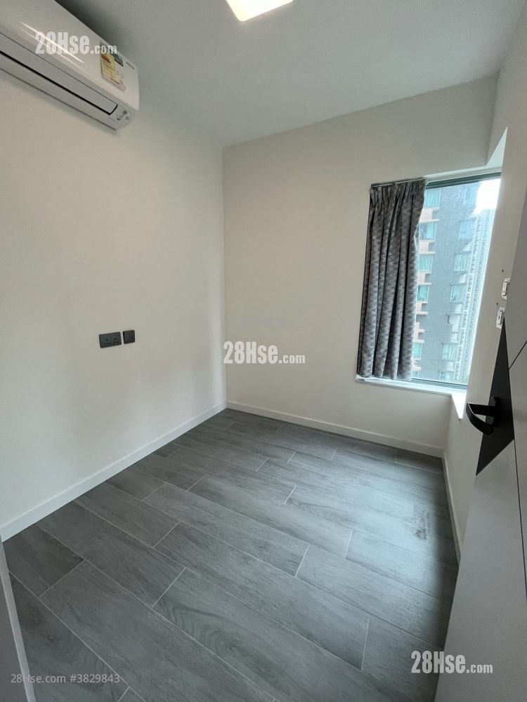 Aquamarine Rental 2 Bedrooms , 1 Bathroom 497 ft²