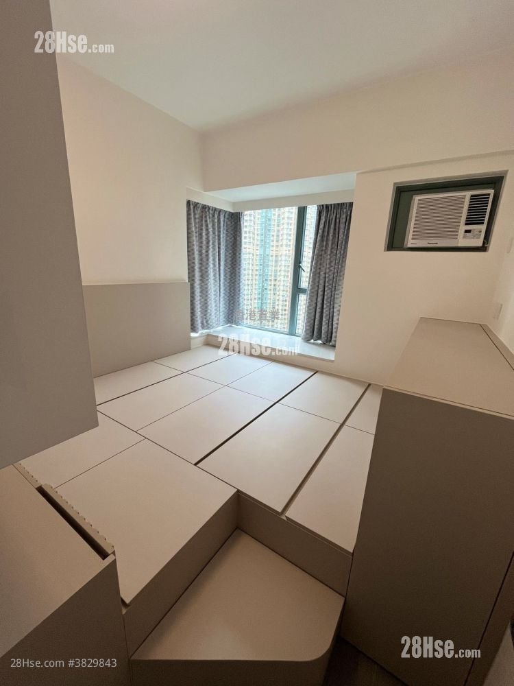 Aquamarine Rental 2 Bedrooms , 1 Bathroom 497 ft²