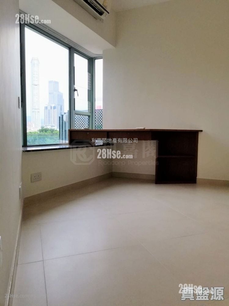 The Victoria Towers Sell 3 Bedrooms , 2 Bathrooms 882 ft²