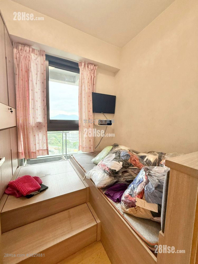 The Bloomsway Sell 3 Bedrooms , 2 Bathrooms 892 ft²