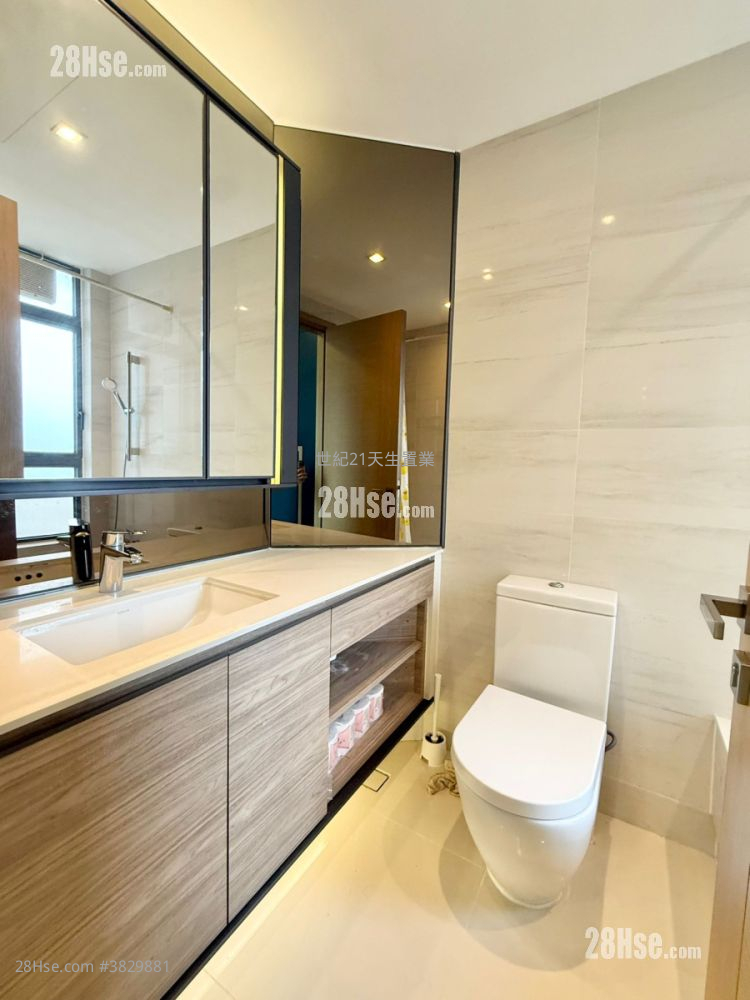 The Bloomsway Sell 3 Bedrooms , 2 Bathrooms 892 ft²