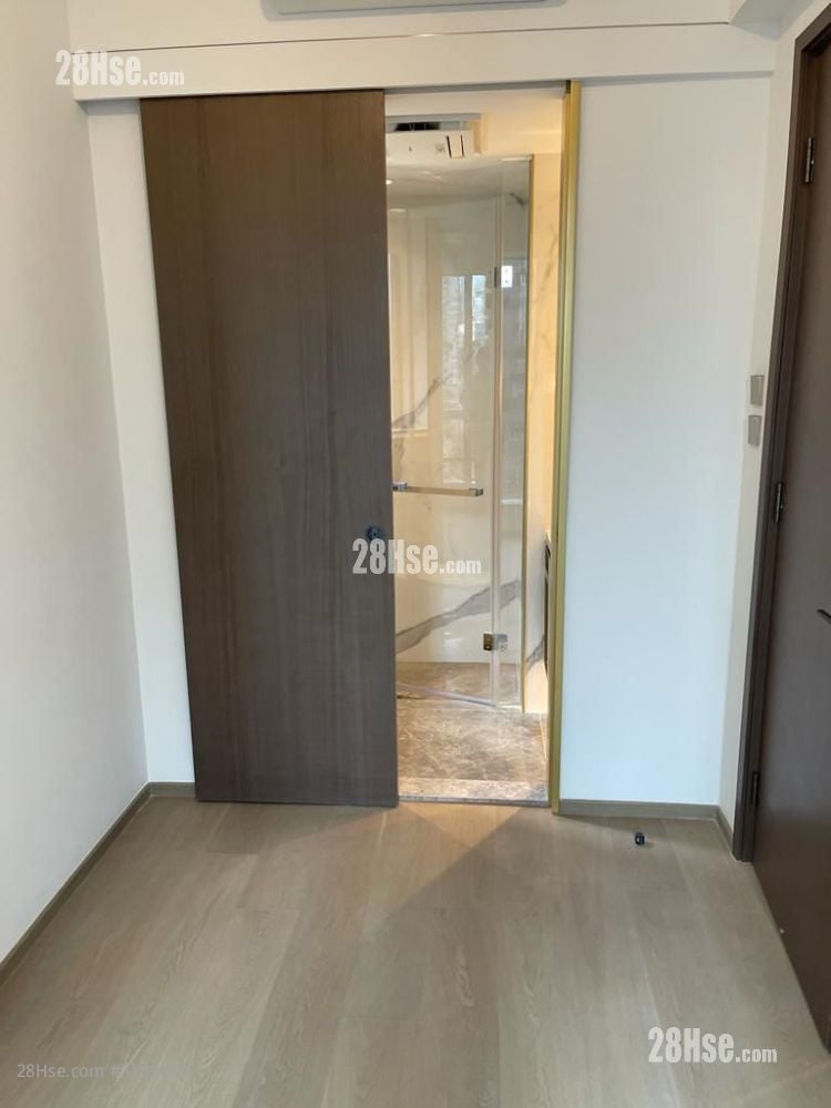 15 Western Street Rental 344 ft²
