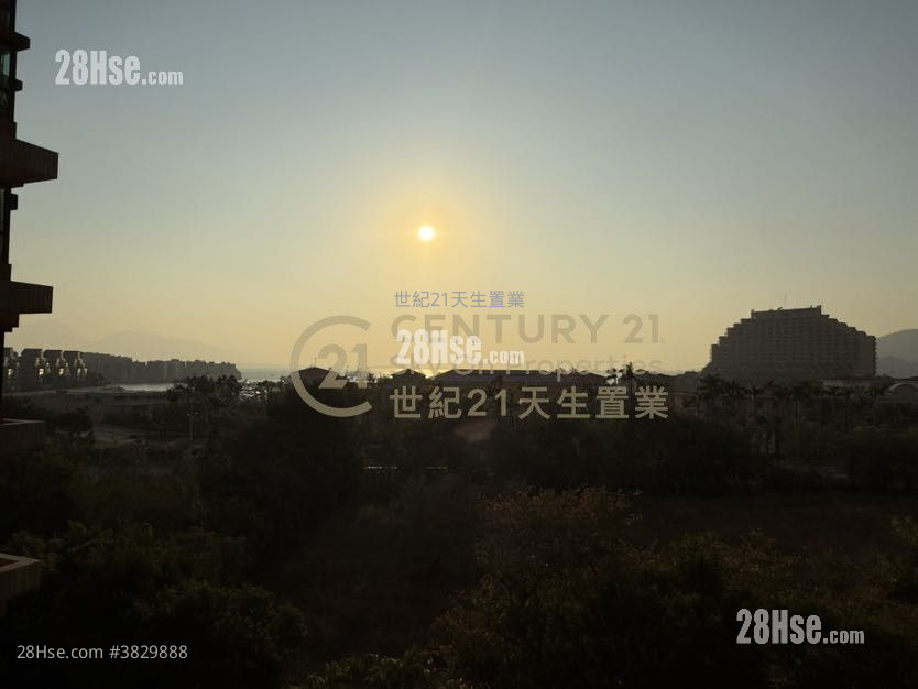 愛琴海岸 售盤 4 房 , 2 浴室 811 平方呎
