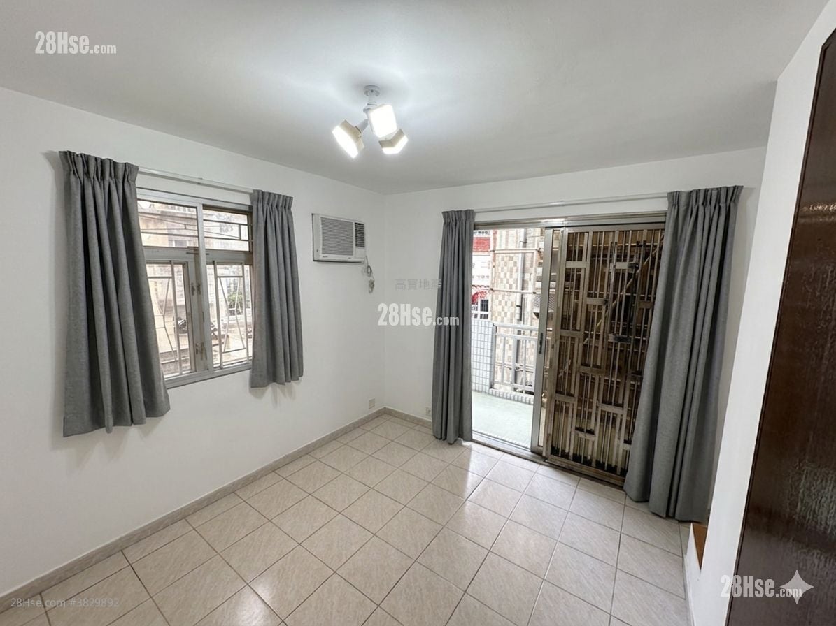 Village Sell 2 Bedrooms , 1 Bathroom