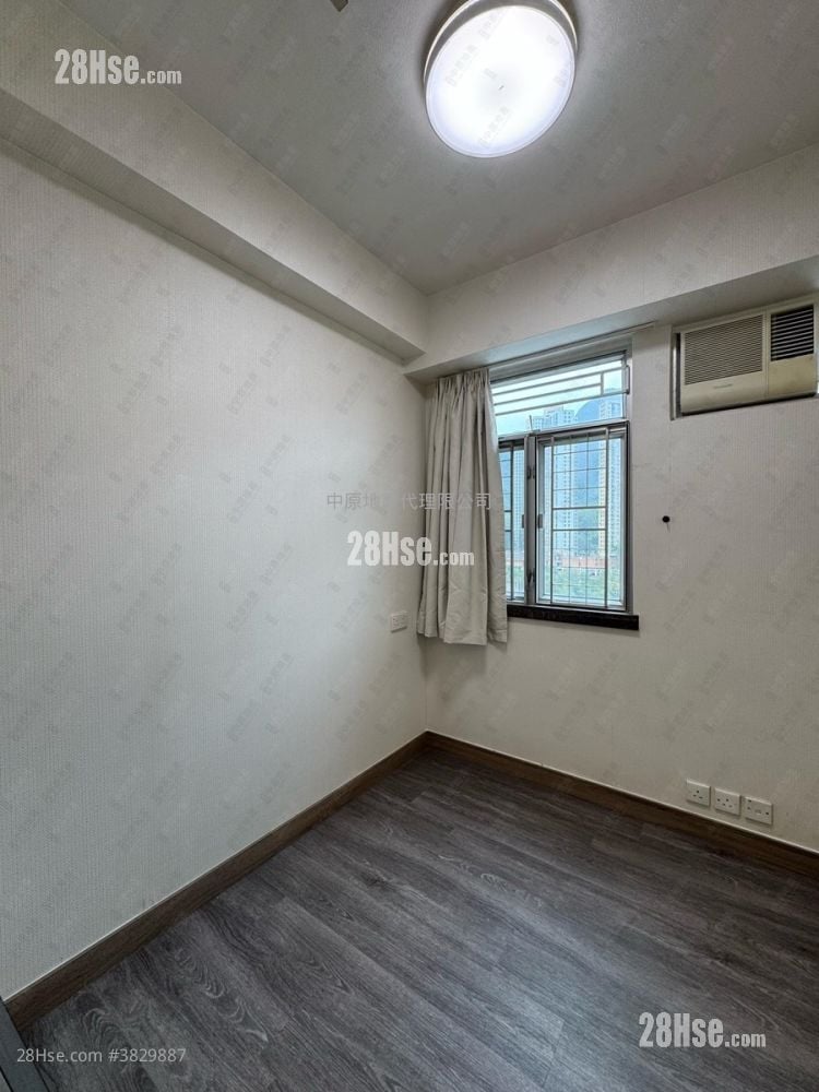 Sunshine City Rental 490 ft²
