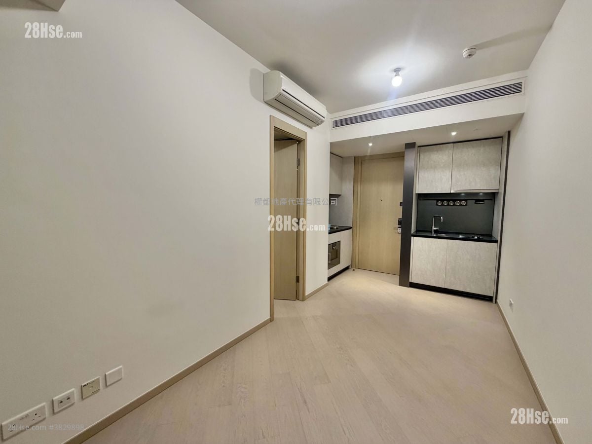 One Victoria Rental 1 Bedroom , 1 Bathroom 330 ft²