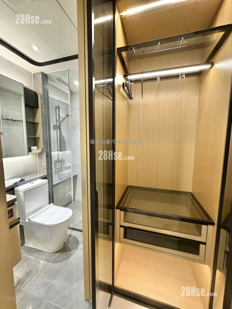 One Victoria Rental 1 Bedroom , 1 Bathroom 330 ft²