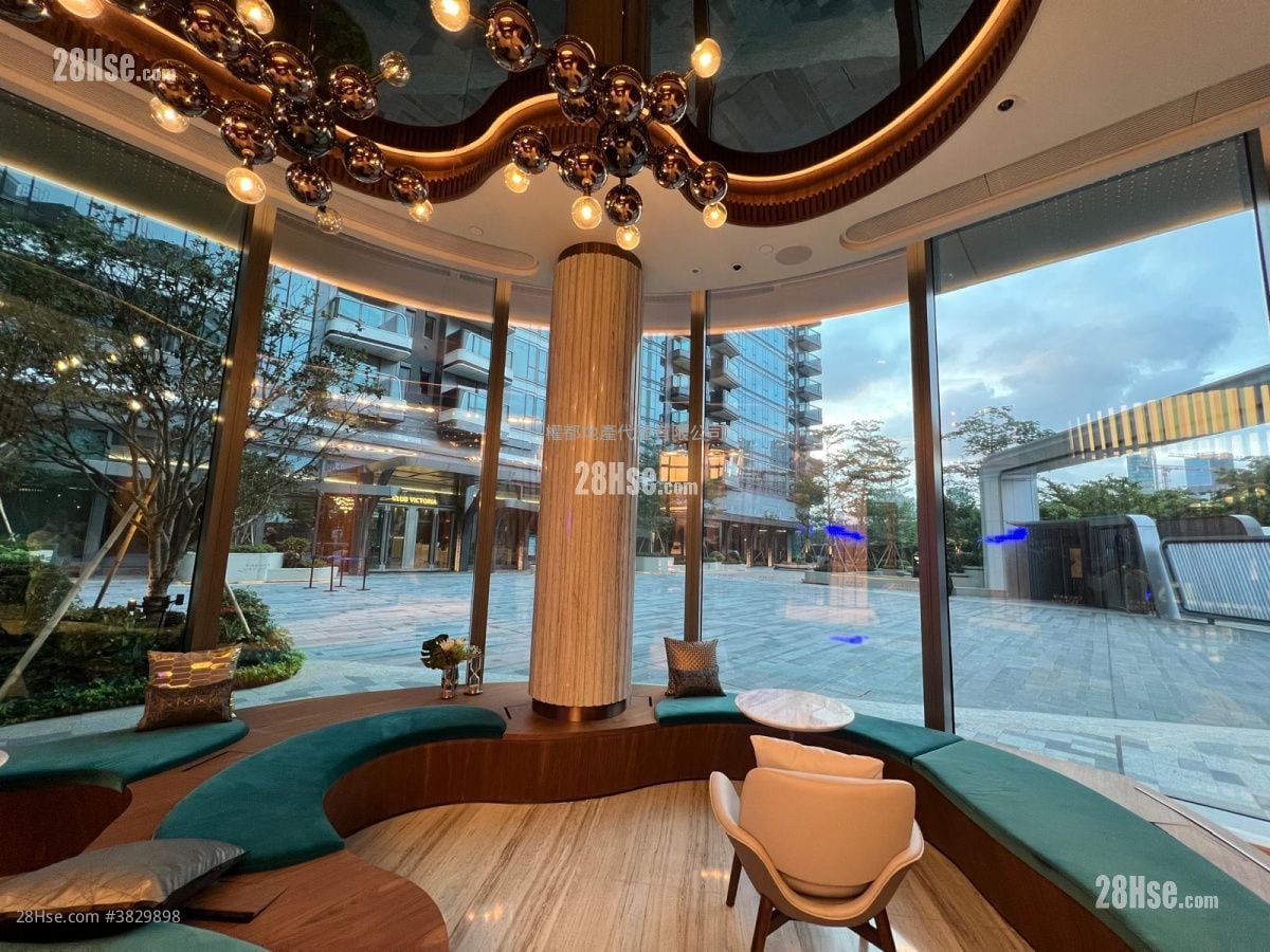 One Victoria Rental 1 Bedroom , 1 Bathroom 330 ft²