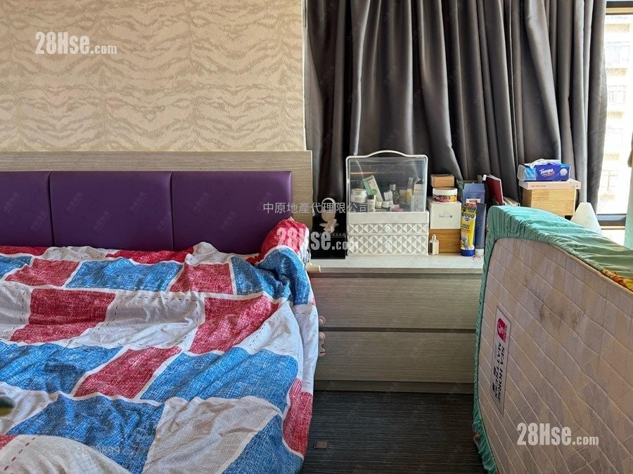 Sunshine City Sell 3 Bedrooms 519 ft²