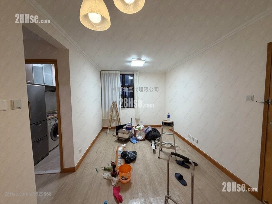 绿杨新邨 租盘 2 房 , 1 浴室 445 平方尺