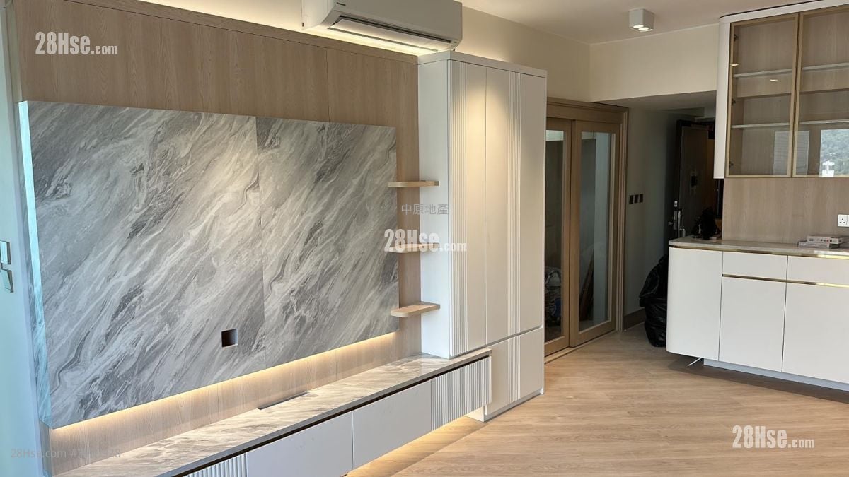 Festival City Sell 3 Bedrooms , 2 Bathrooms 688 ft²