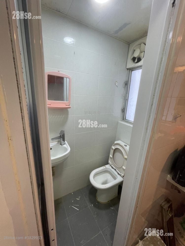 Yen Lok Building Rental 1 Bedroom , 1 Bathroom 290 ft²