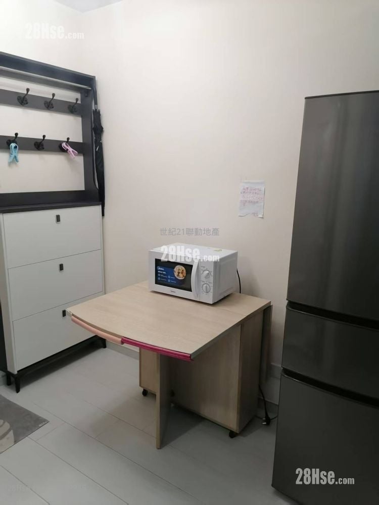 Kam Yuck Building Rental 2 Bedrooms , 1 Bathroom 224 ft²