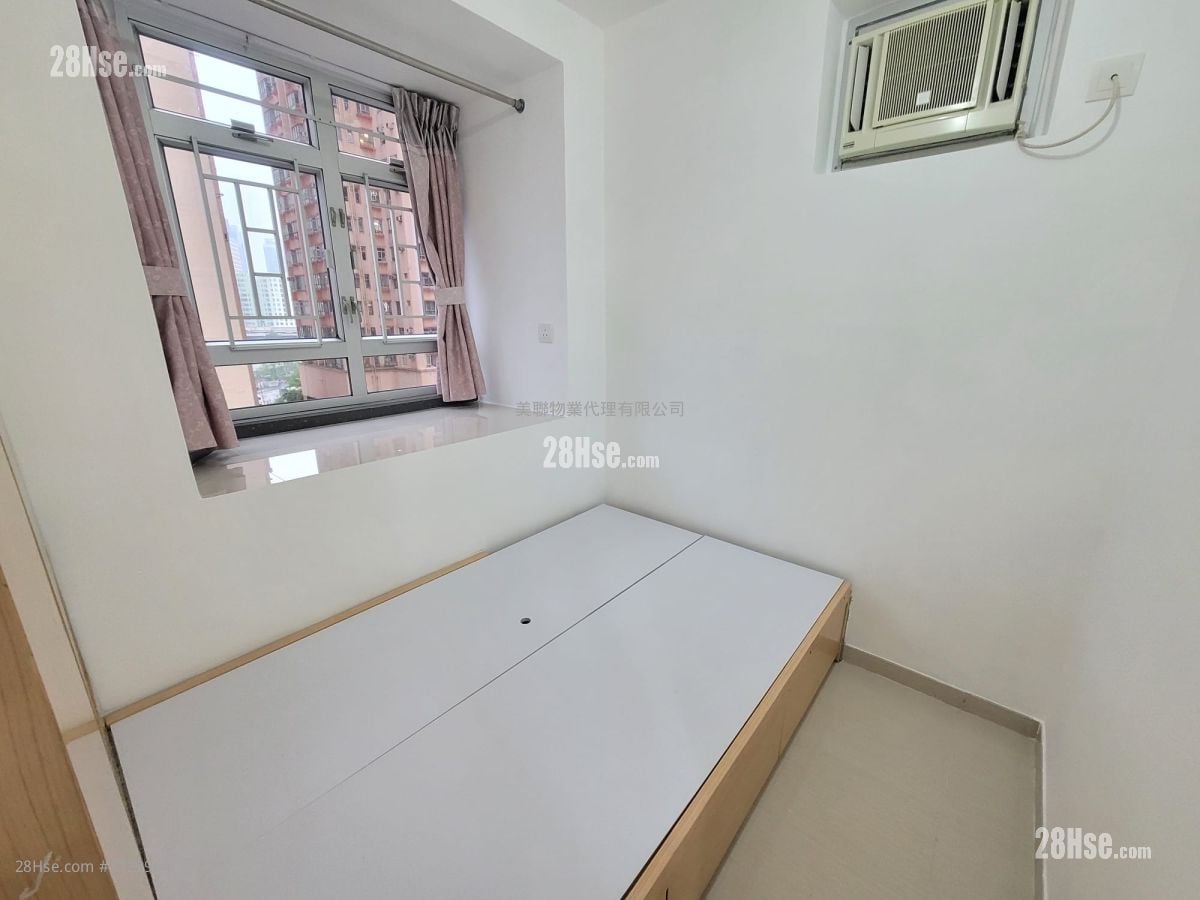 Amoy Gardens Rental 2 Bedrooms , 1 Bathroom 356 ft²