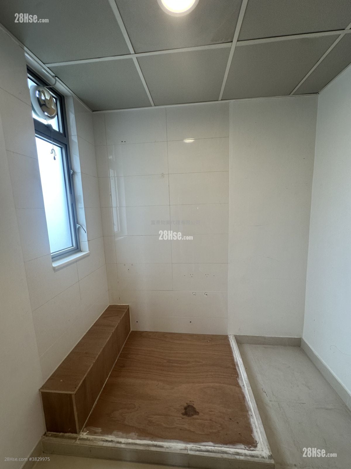 Greenview Rental 4 Bedrooms , 2 Bathrooms 872 ft²