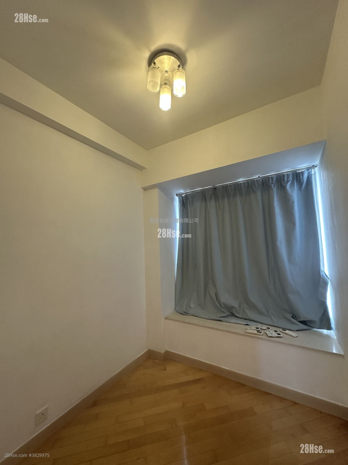 Greenview Rental 4 Bedrooms , 2 Bathrooms 872 ft²