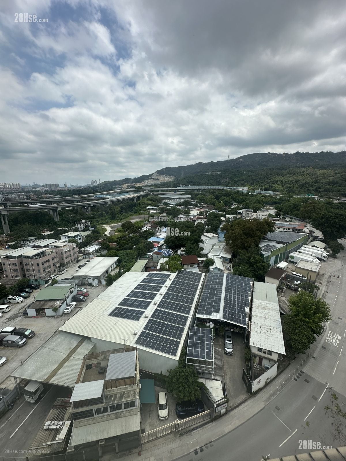 Greenview Rental 4 Bedrooms , 2 Bathrooms 872 ft²