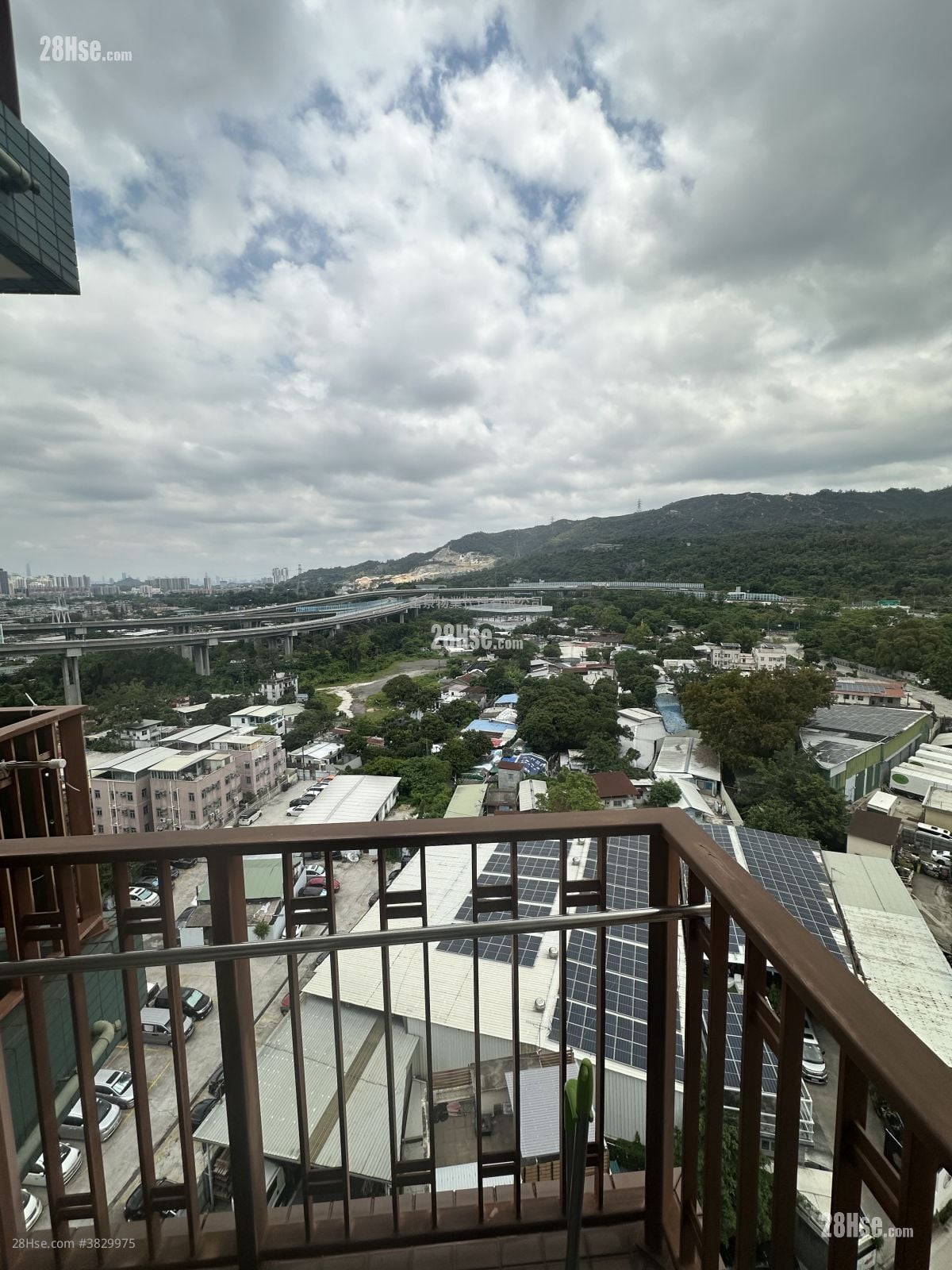 Greenview Rental 4 Bedrooms , 2 Bathrooms 872 ft²