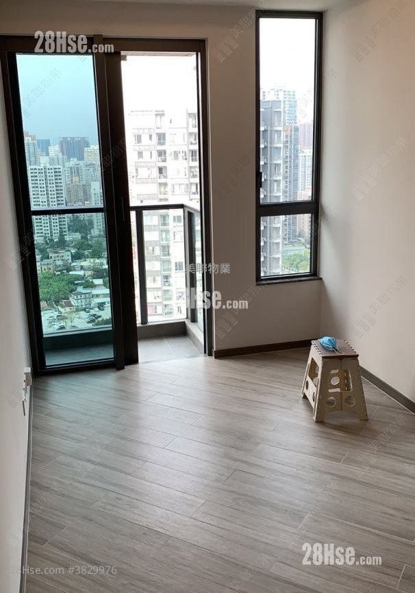 Sereno Verde Sell 1 Bedroom , 1 Bathroom 254 ft²
