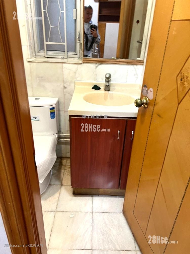 屯门市广场 租盘 2 房 , 1 浴室 356 平方尺