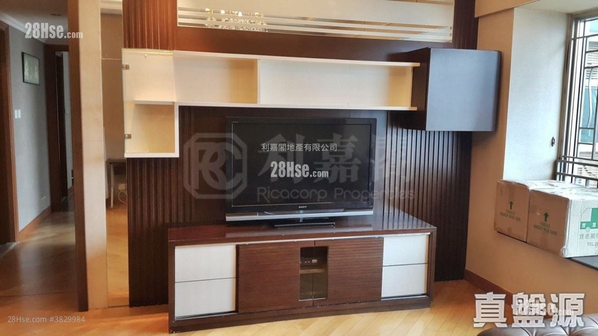 Sorrento Sell 3 Bedrooms , 2 Bathrooms 1,126 ft²
