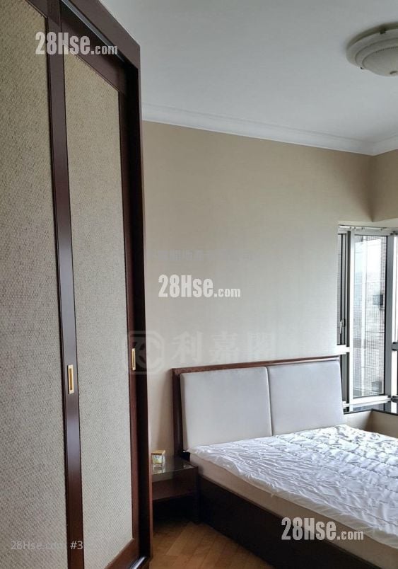 Sorrento Sell 3 Bedrooms , 2 Bathrooms 1,126 ft²