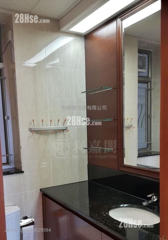 Sorrento Sell 3 Bedrooms , 2 Bathrooms 1,126 ft²