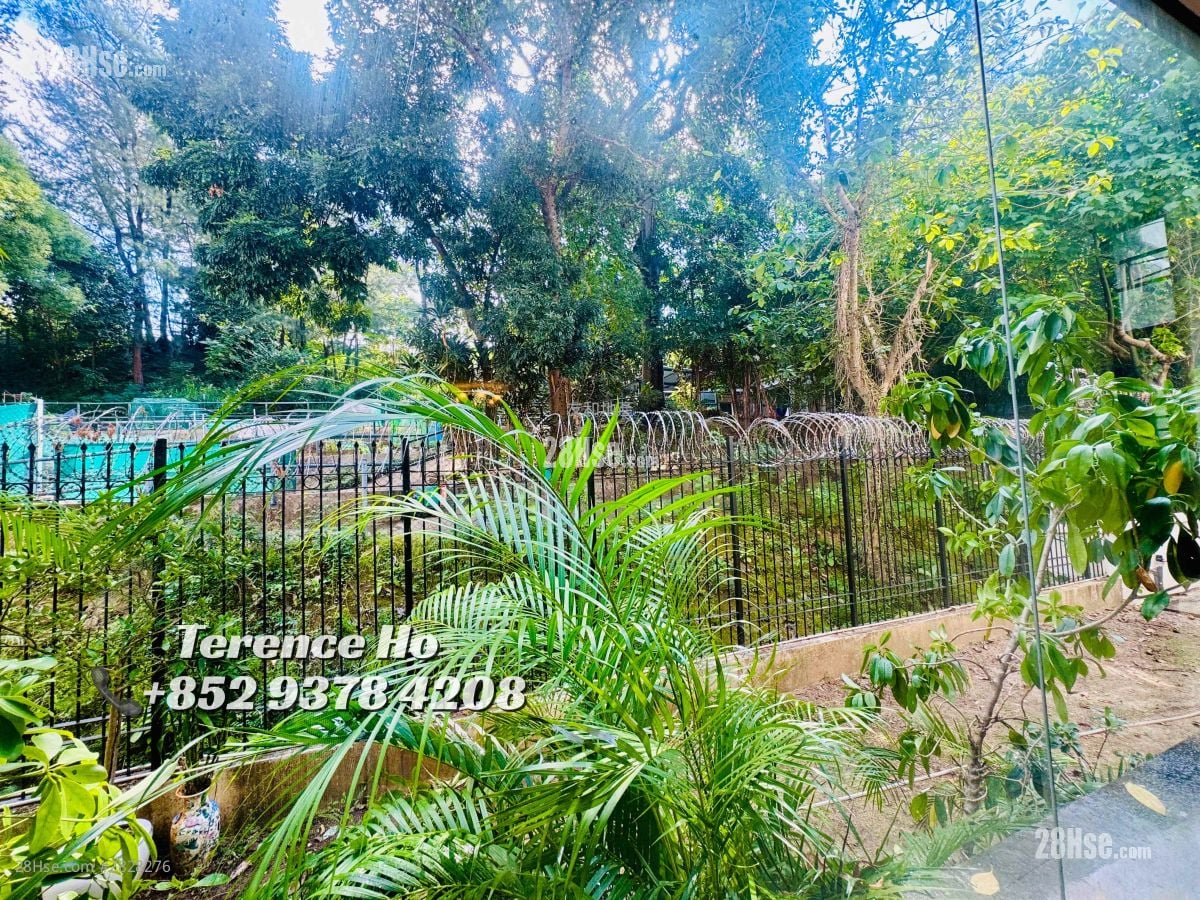 Laford Court Rental 3 Bedrooms , 2 Bathrooms 1,415 ft²