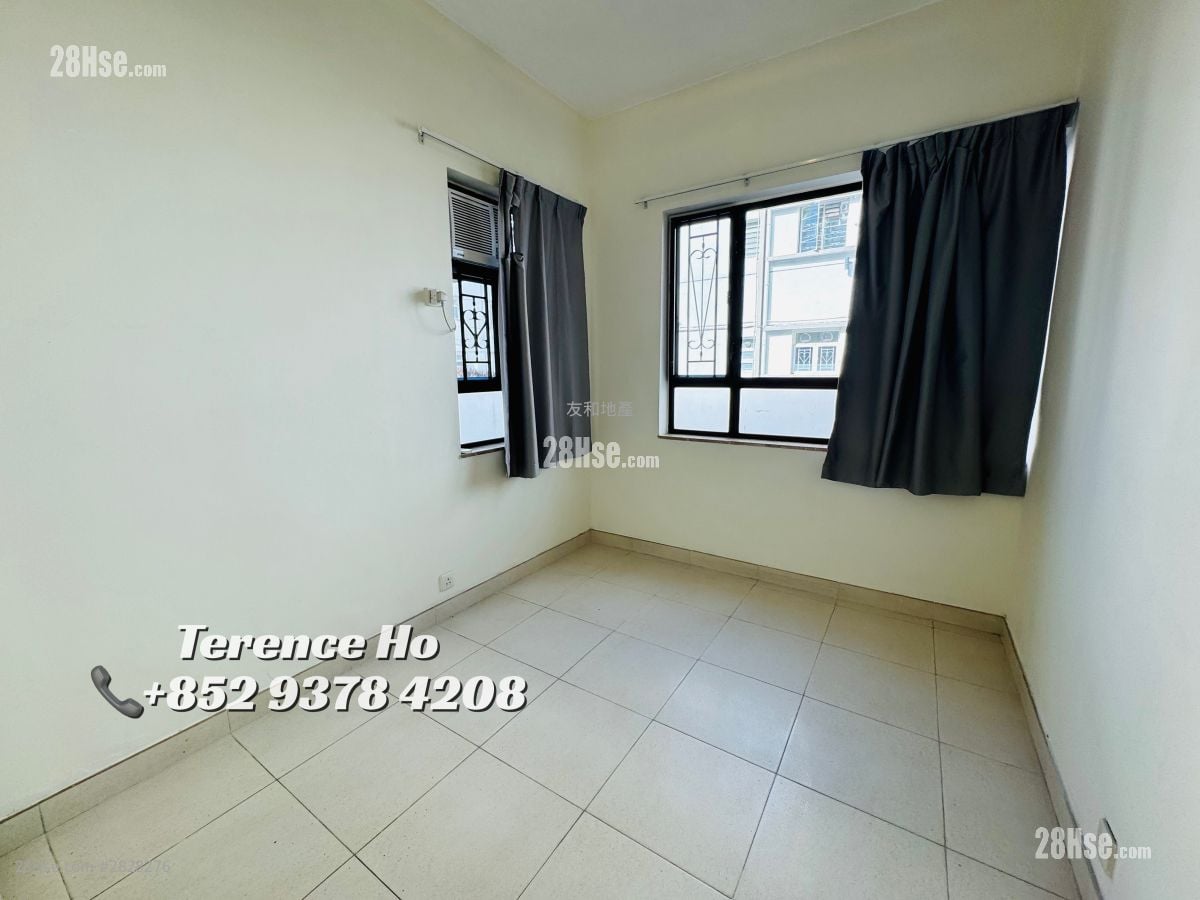 Laford Court Rental 3 Bedrooms , 2 Bathrooms 1,415 ft²