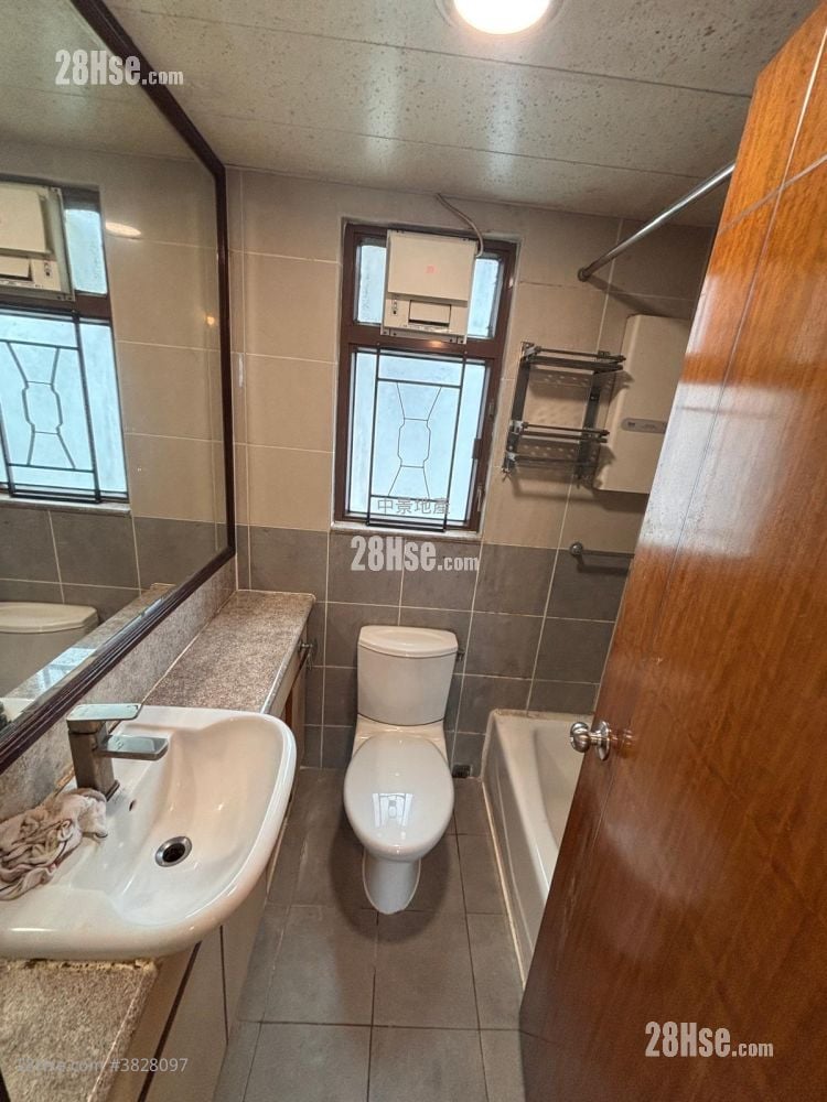 Delight Court Rental 2 Bedrooms , 1 Bathroom 485 ft²