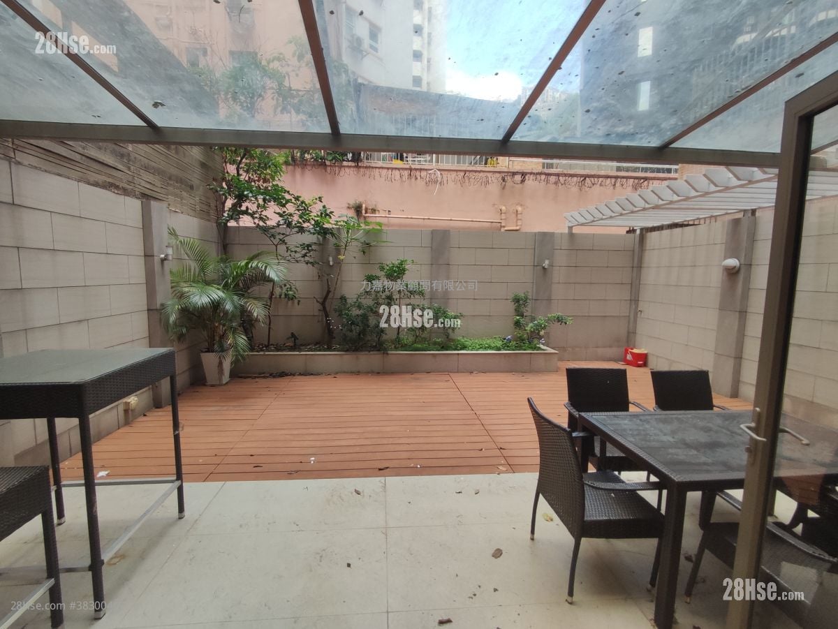 8 Shan Kwong Road Rental 3 Bedrooms , 2 Bathrooms 1,033 ft²