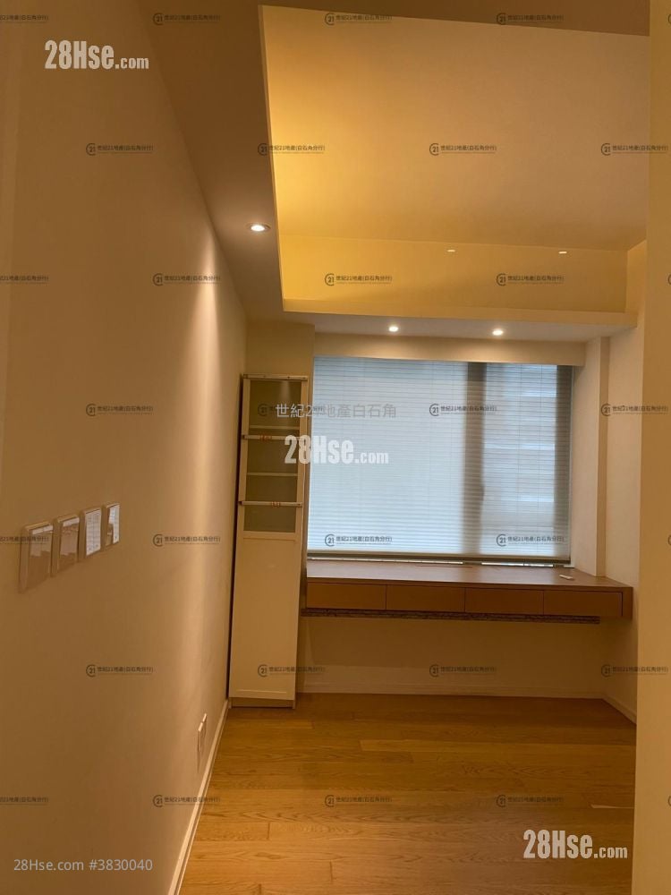 Mayfair By The Sea Rental 4 Bedrooms , 2 Bathrooms 1,400 ft²