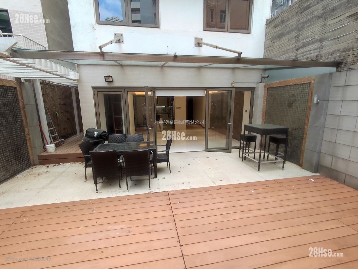 8 Shan Kwong Road Rental 3 Bedrooms , 2 Bathrooms 1,033 ft²