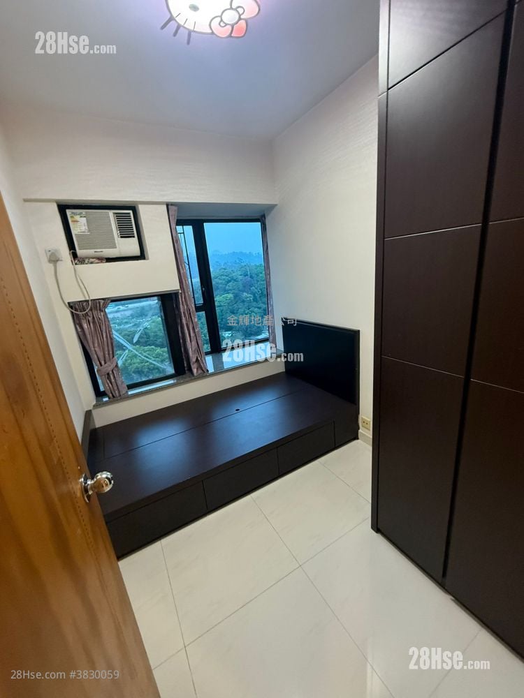 Aegean Coast Rental 3 Bedrooms , 2 Bathrooms 734 ft²