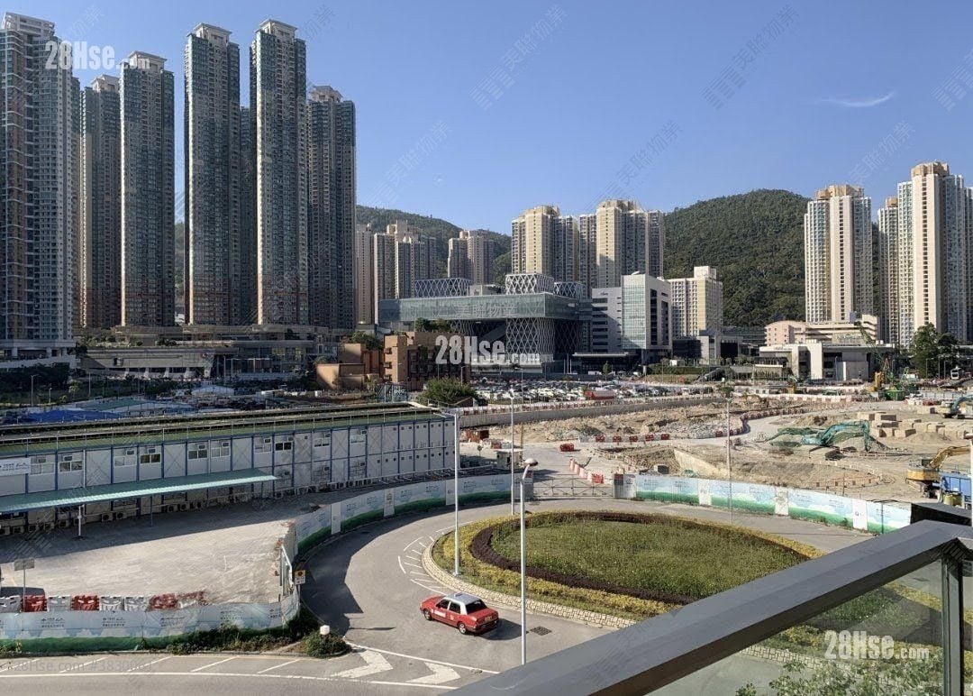 Capri Sell 3 Bedrooms 749 ft²
