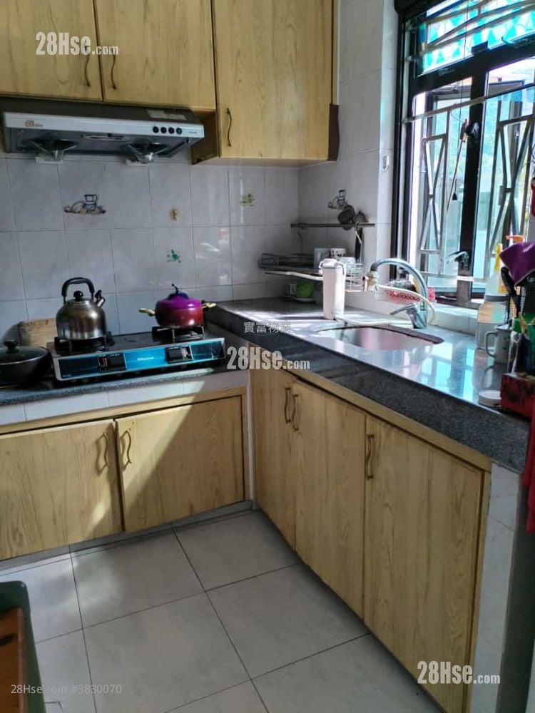 Village Sell 3 Bedrooms , 1 Bathroom 700 ft²