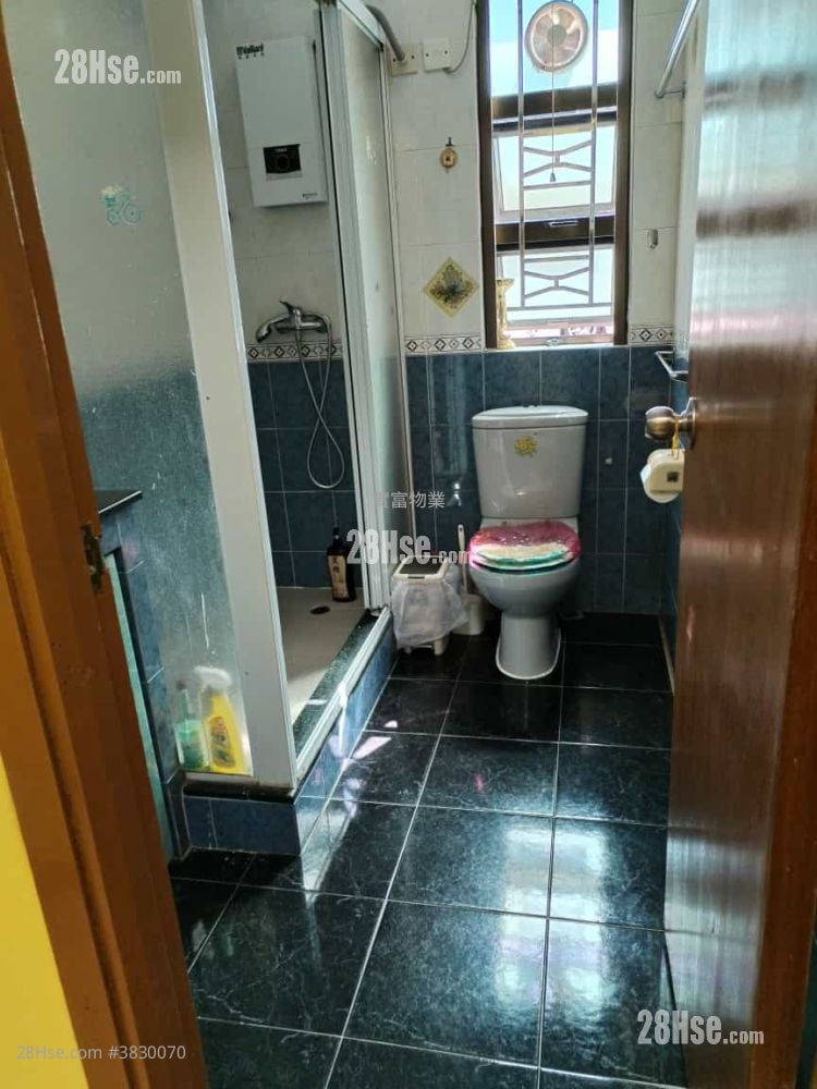 Village Sell 3 Bedrooms , 1 Bathroom 700 ft²
