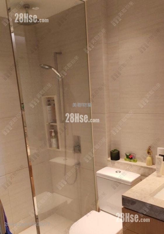 Twin Regency Sell 1 Bedroom , 1 Bathroom 373 ft²