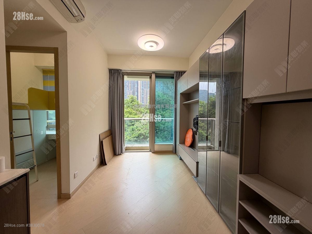 Silversands Sell 2 Bedrooms 456 ft²