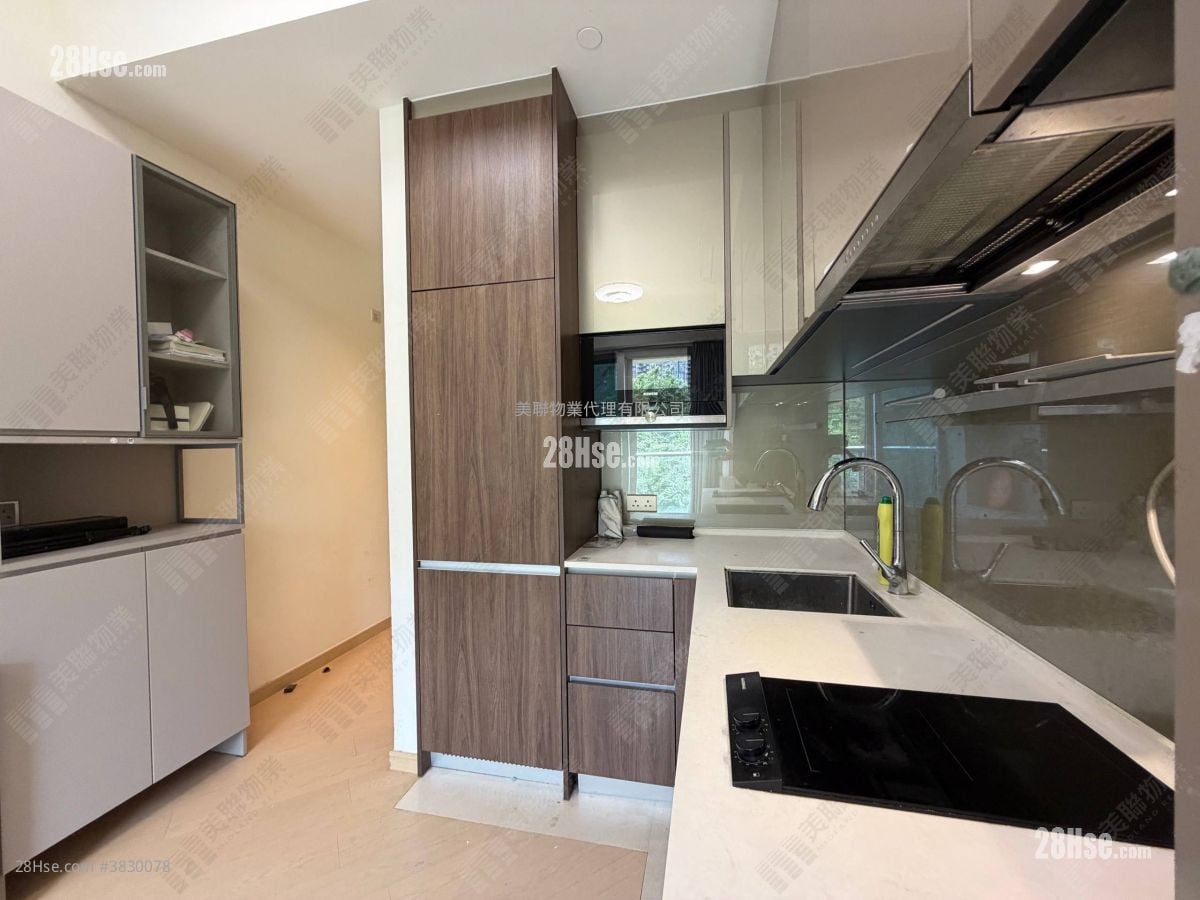 Silversands Sell 2 Bedrooms 456 ft²