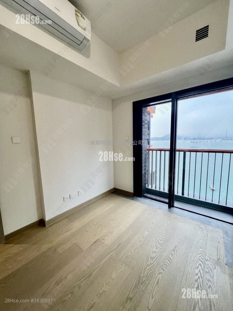 The Highline Sell 1 Bedroom , 1 Bathroom 382 ft²