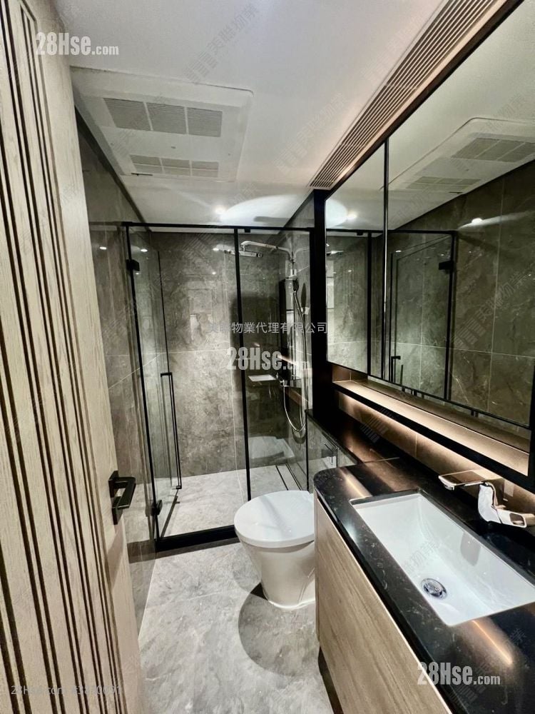 The Highline Sell 1 Bedroom , 1 Bathroom 382 ft²