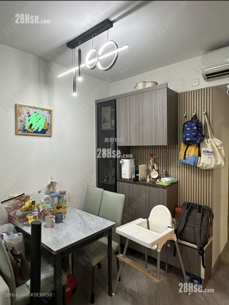 The Apex Rental 2 Bedrooms , 1 Bathroom 473 ft²