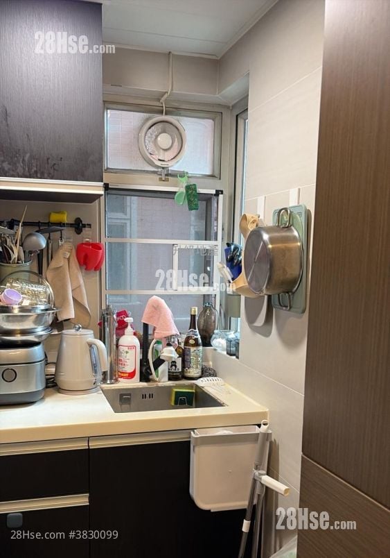 叠茵庭 租盘 2 房 , 1 浴室 376 平方尺